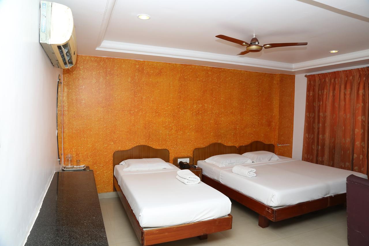 Sri Srinivasar Residency Hotel Vellore Exterior photo